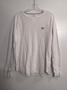Men’s American Eagle white Henley T-shirt